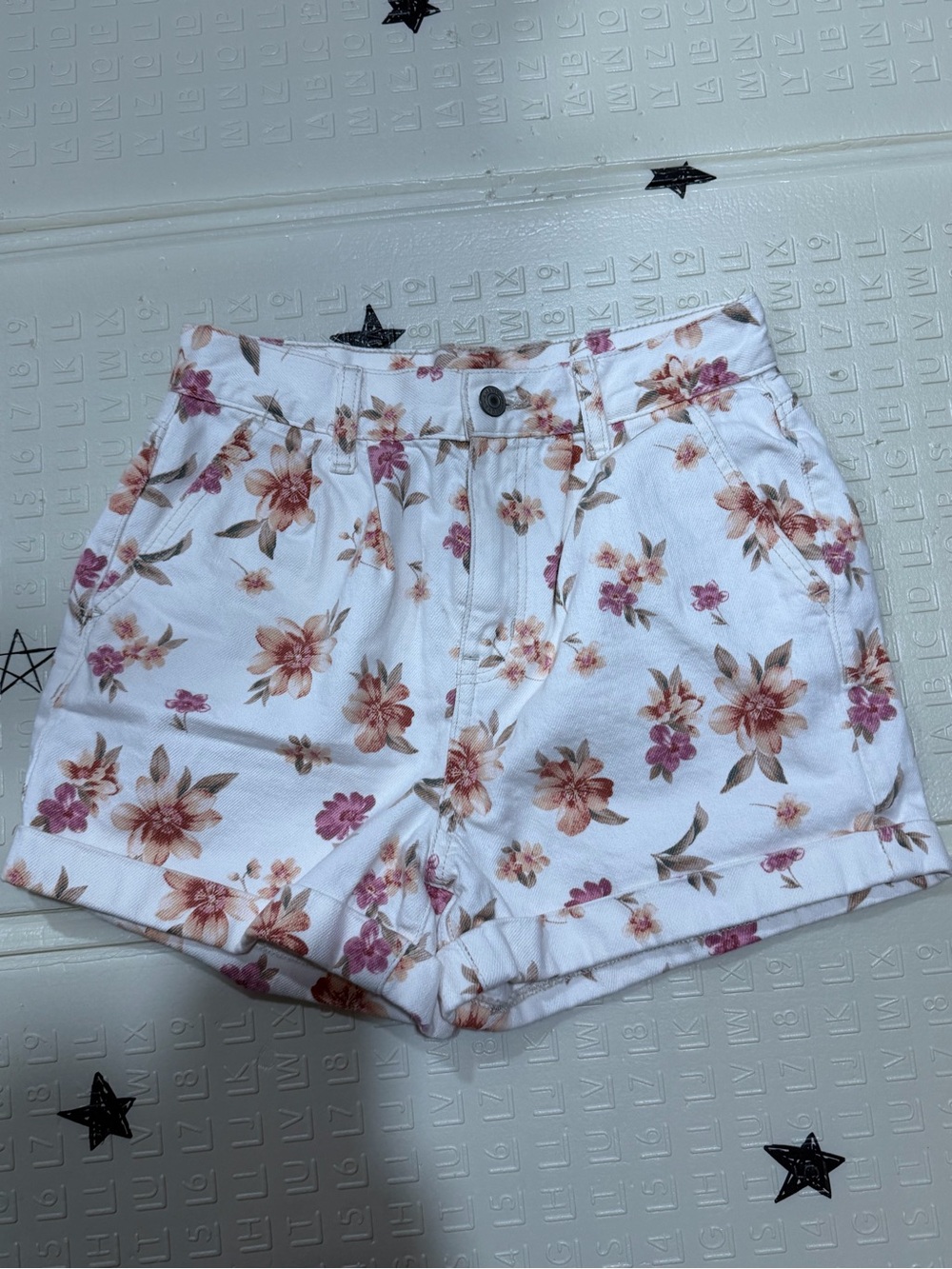 American Eagle Outfitters White Floral Jean Shorts with Pink and Tan Blooms